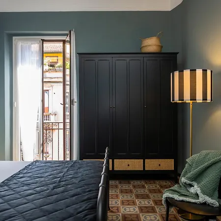 Maison Amelie - Stylish Design Flat - 1 Min To Station - Nolo Vibes Διαμέρισμα